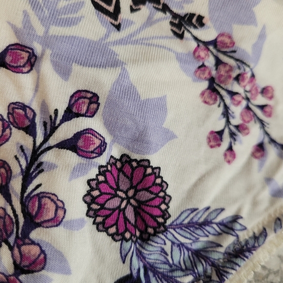 Soma Embrace XL Thong in Kyoto Garden Ivory - Picture 5 of 10